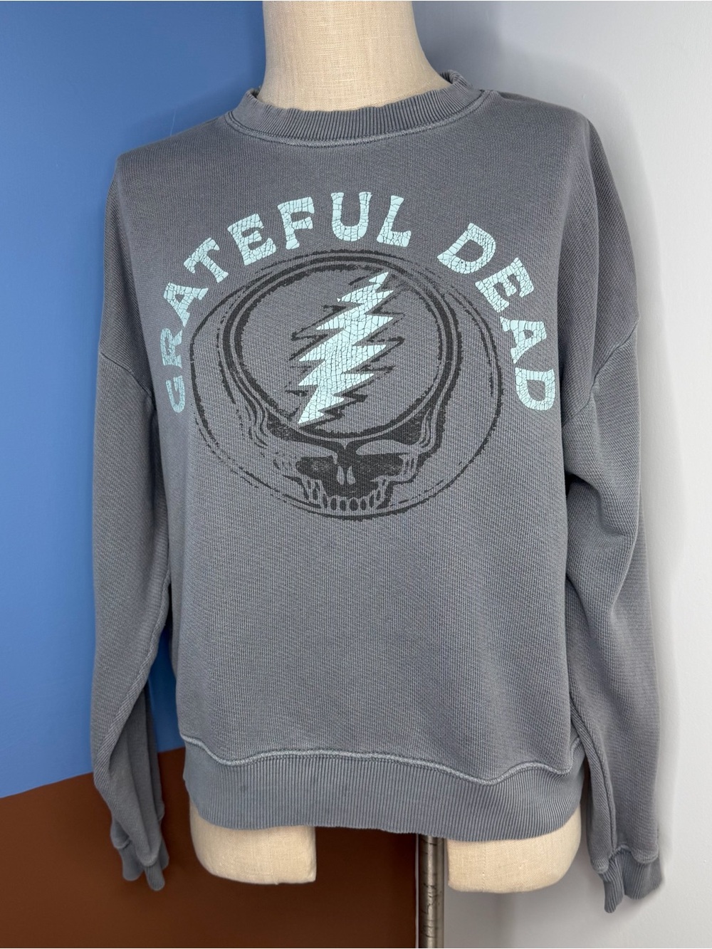 American Eagle Grateful Dead Washed Grey Lived-In Crewneck Sweatshirt Small